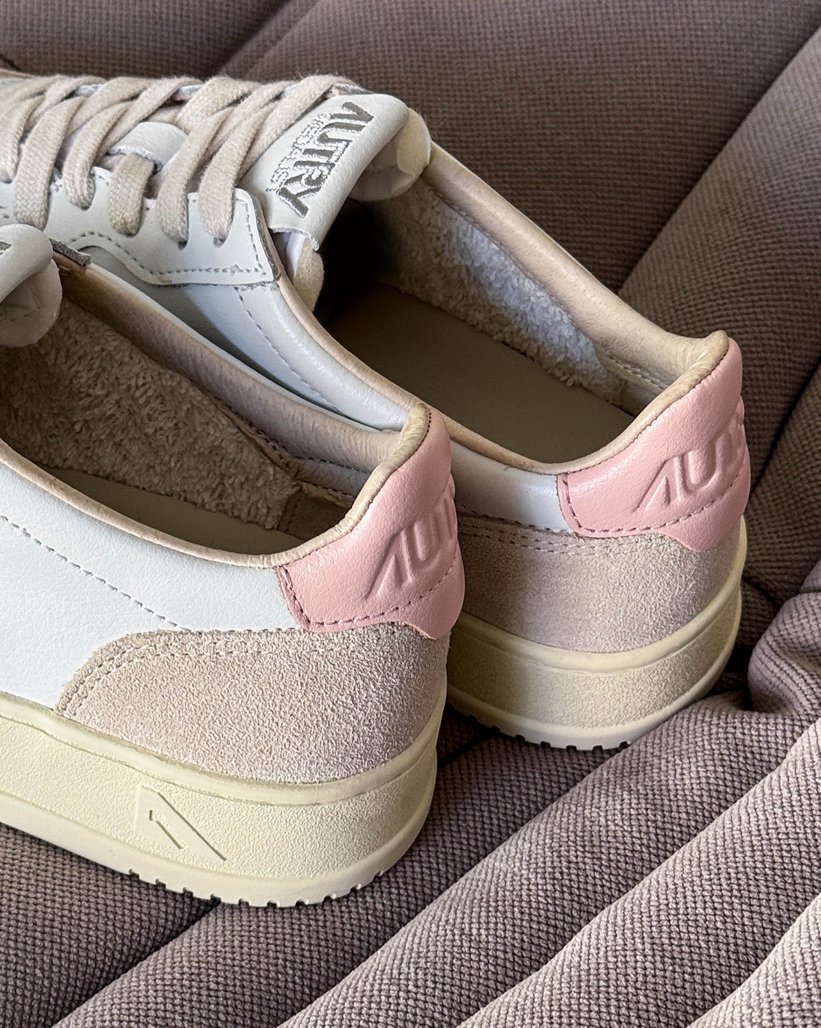 Autry Medalist W *Leather / Suede*