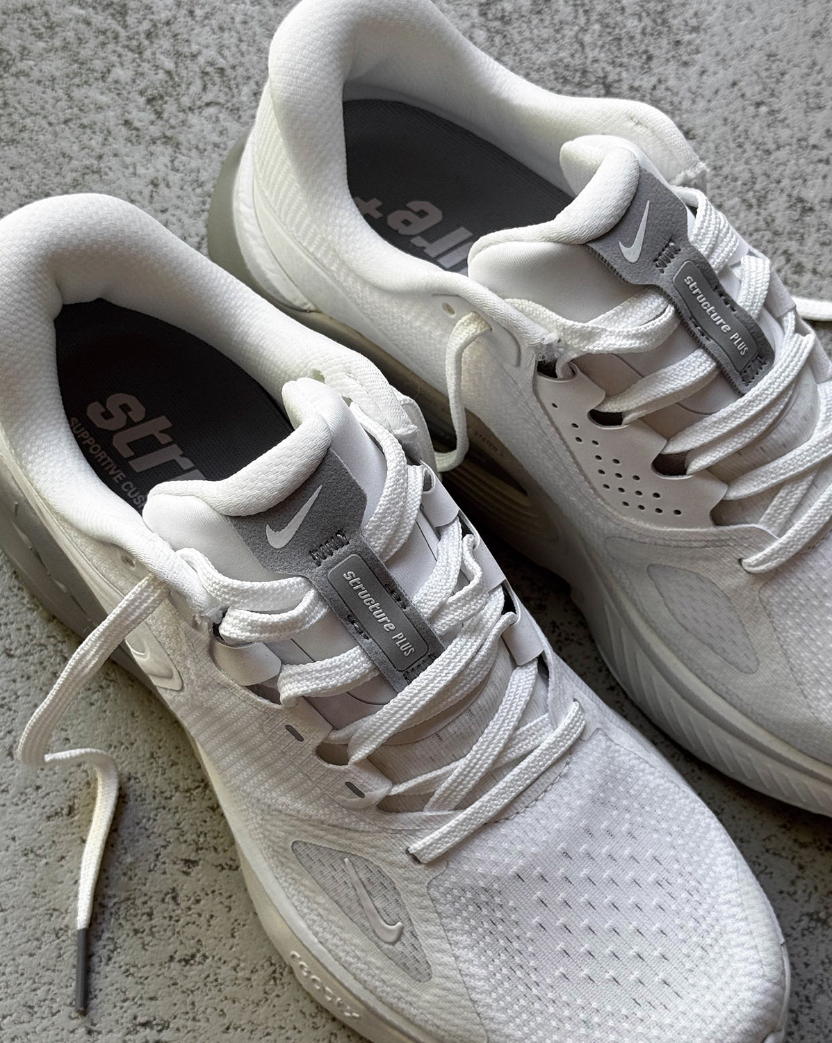 Nike Structure Plus QS