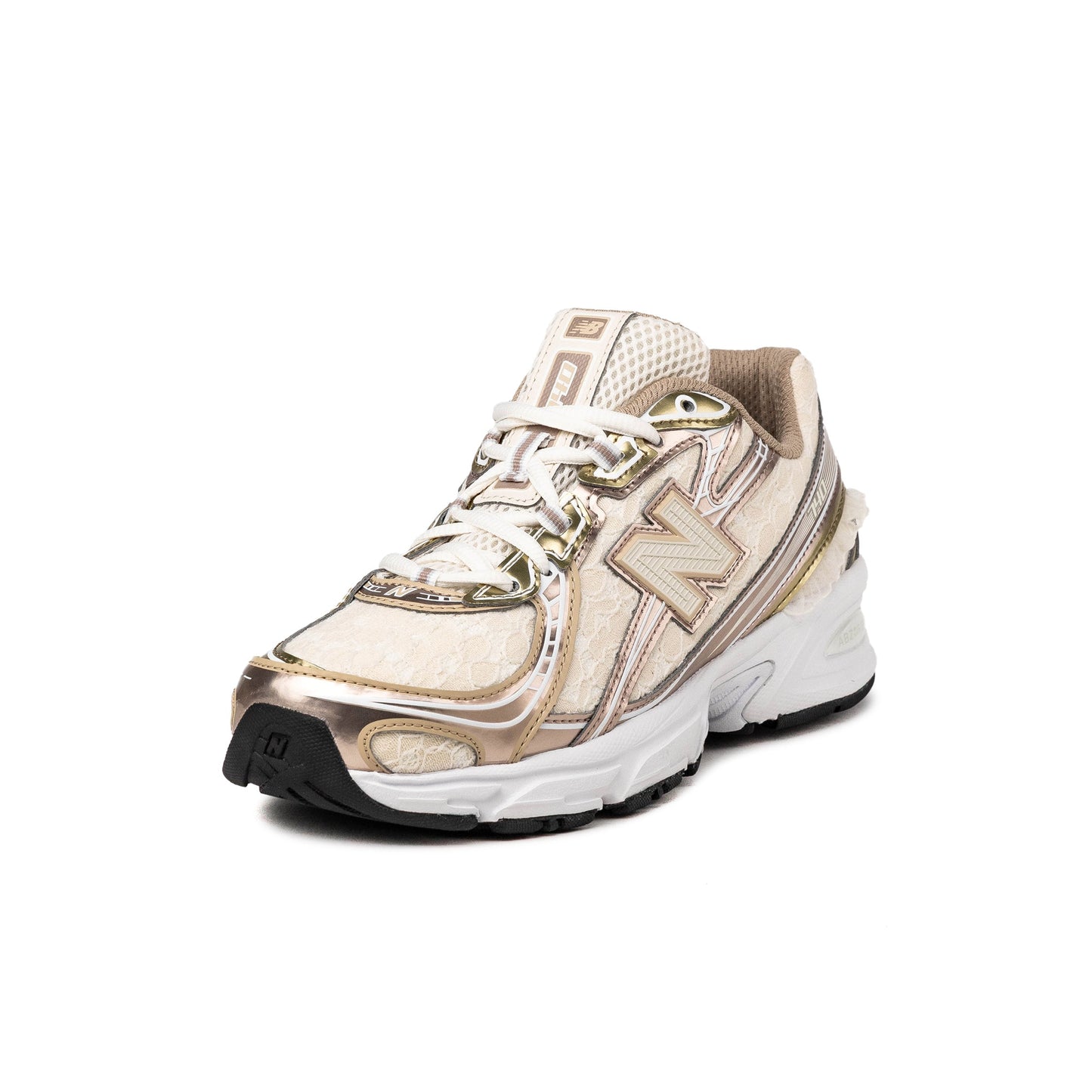 New Balance 740