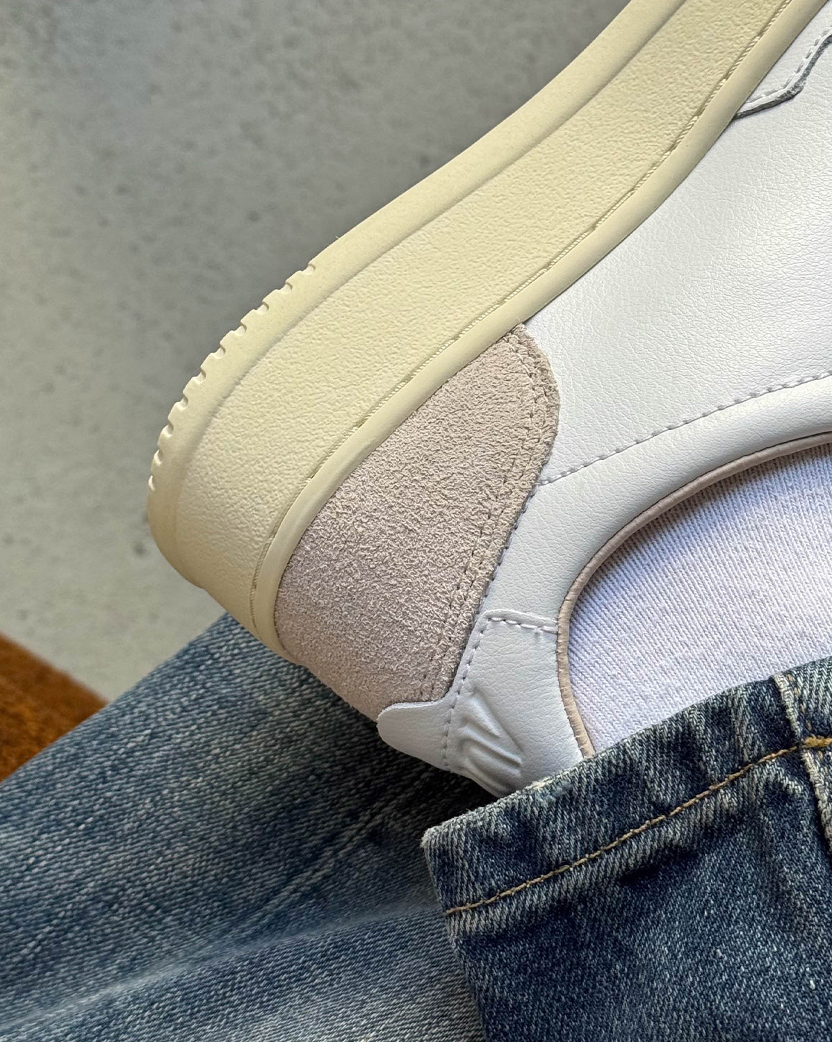 Autry Medalist W *Leather / Suede*