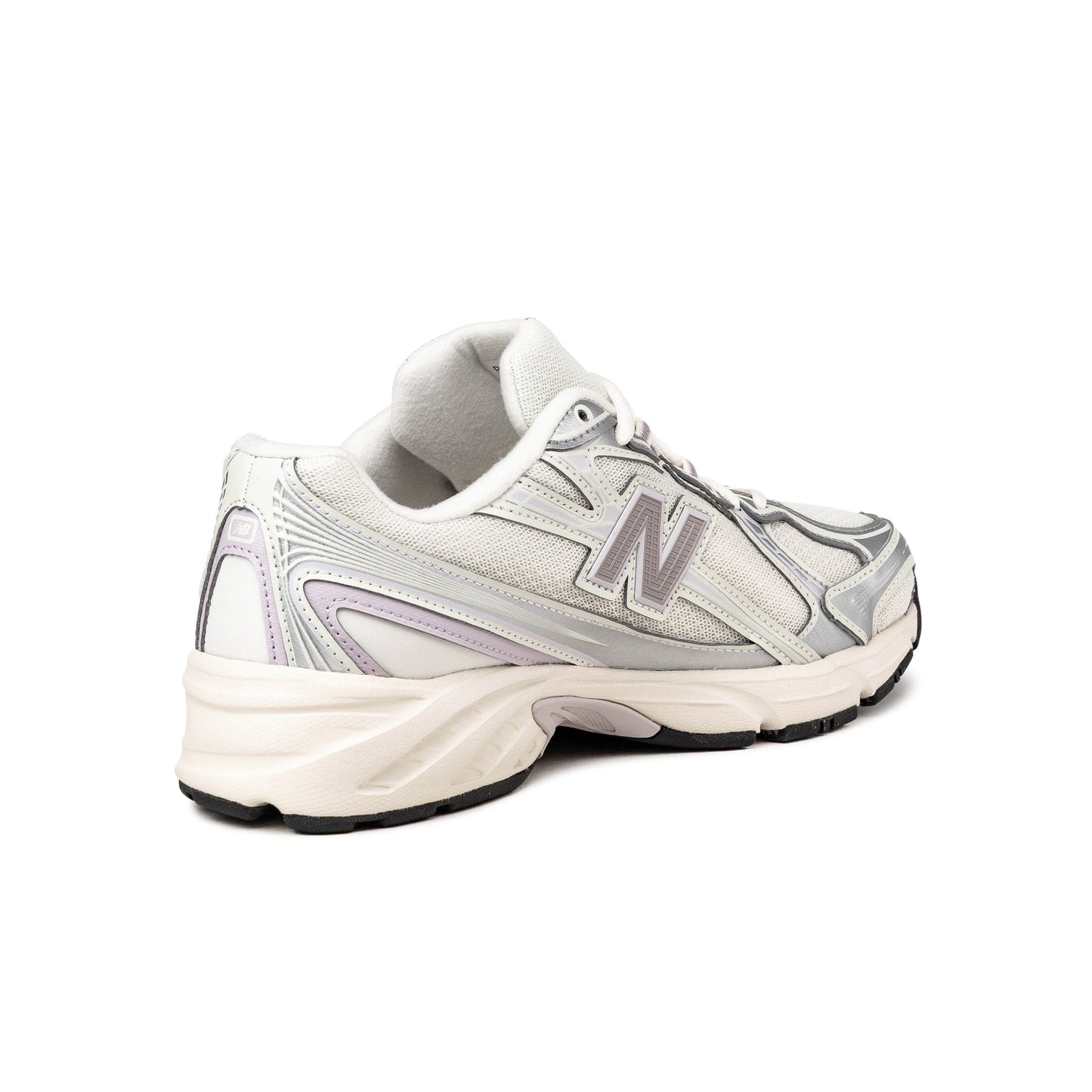 New Balance 740