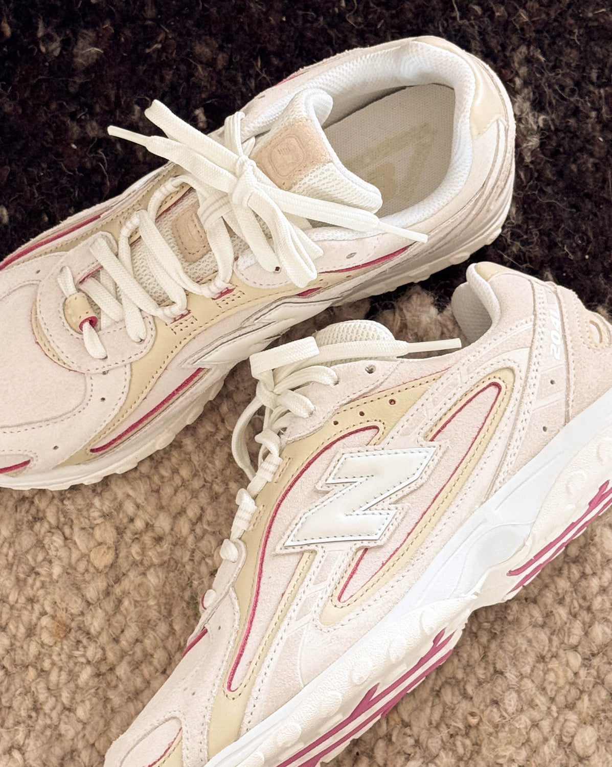New Balance 204L