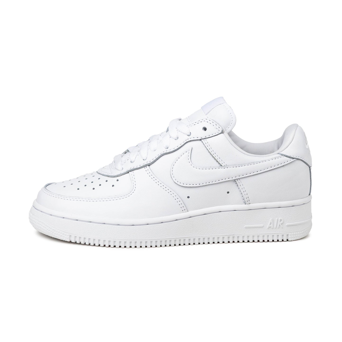 Nike	Air Force 1 '01