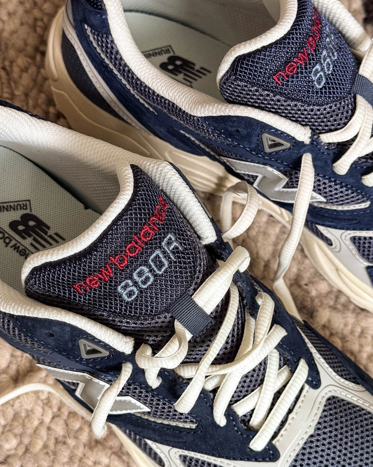 New Balance 880R