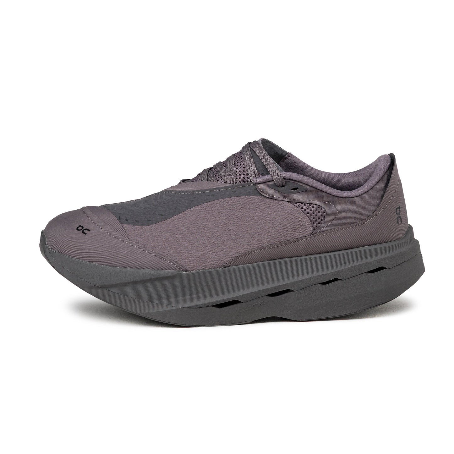 On x PAF Cloudboom Volt