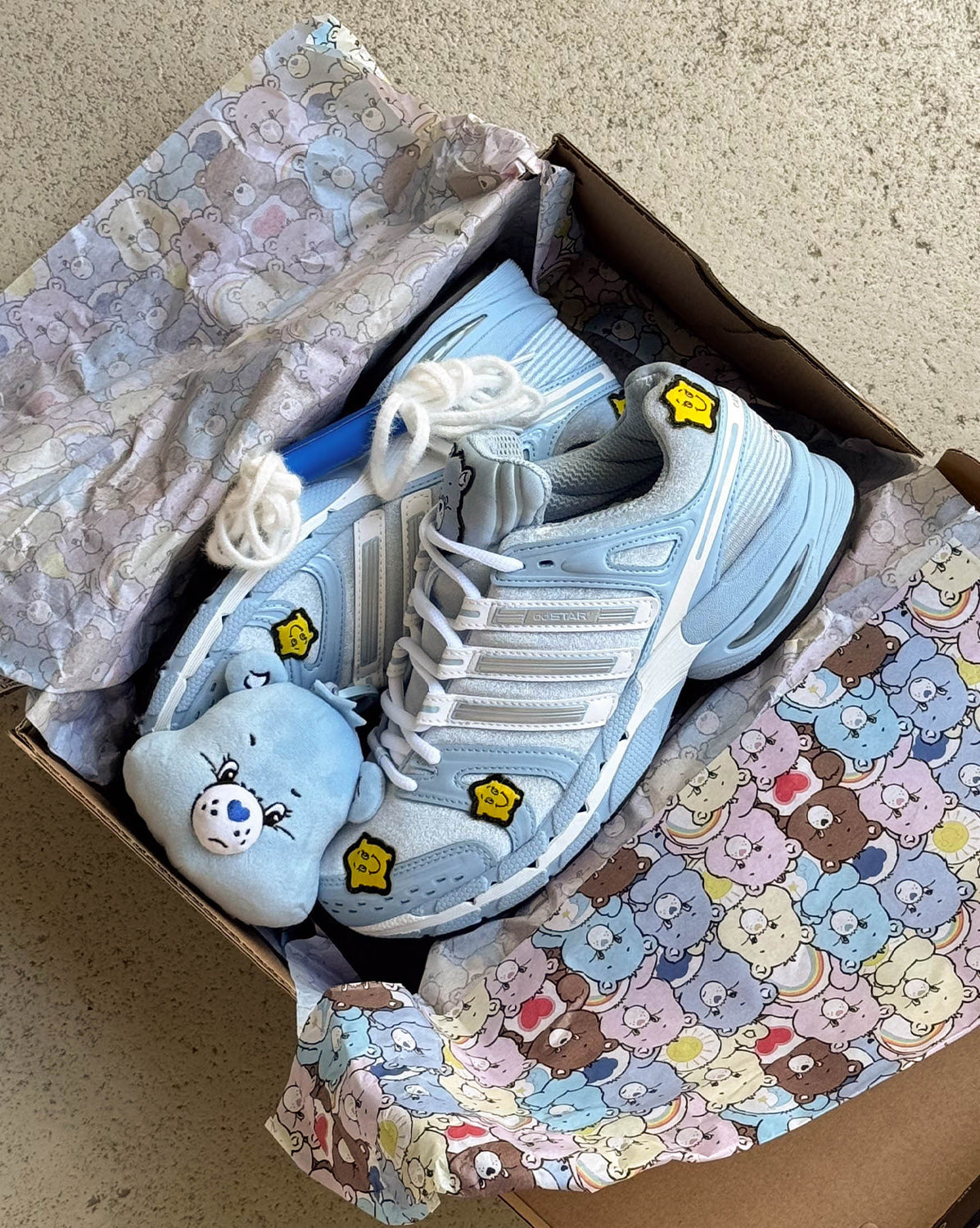 Adidas	x Care Bears Adistar Control 5 W