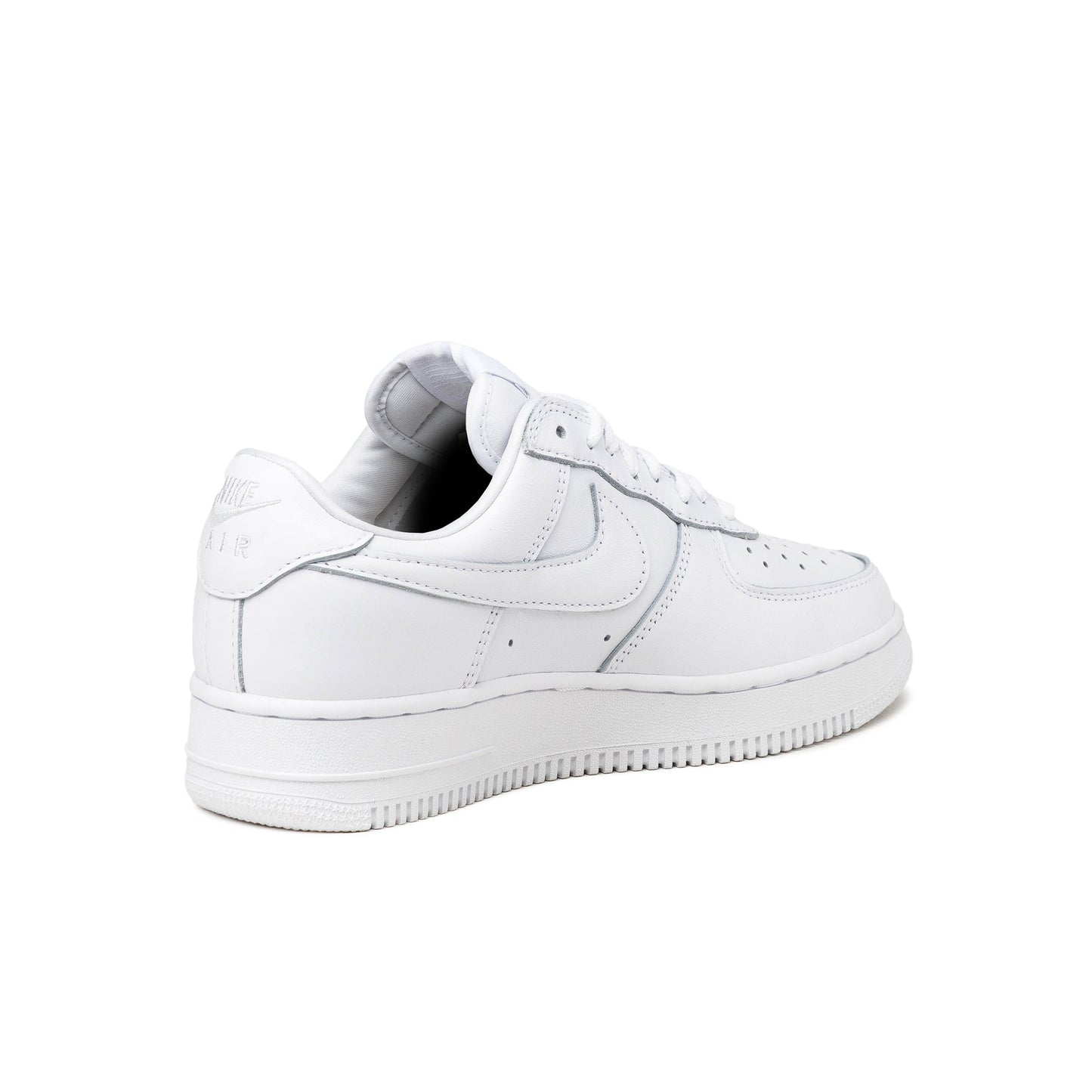 Nike	Air Force 1 '01