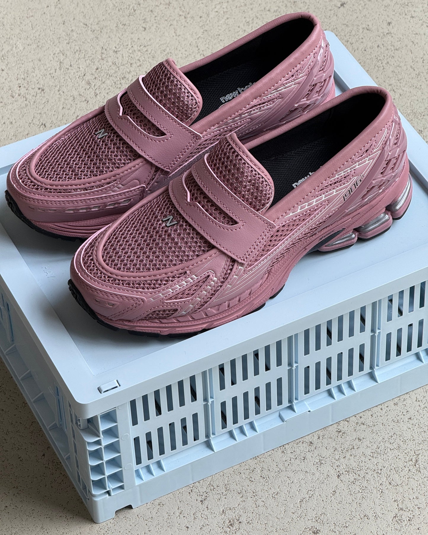 New Balance 1906L