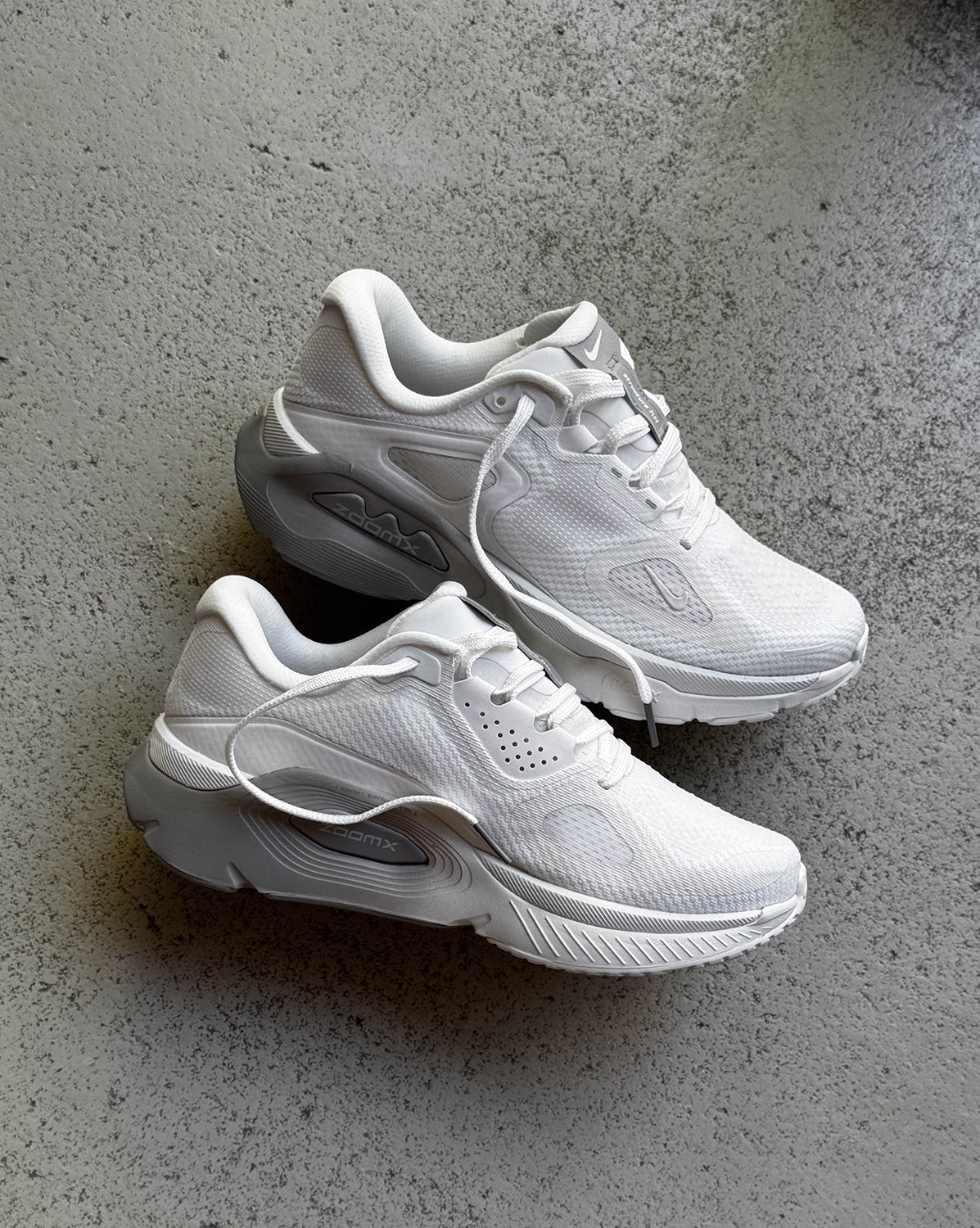 Nike Structure Plus QS
