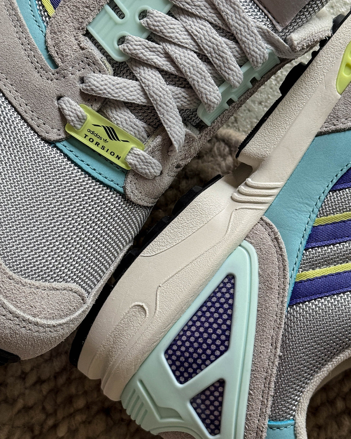 Adidas ZX 8000