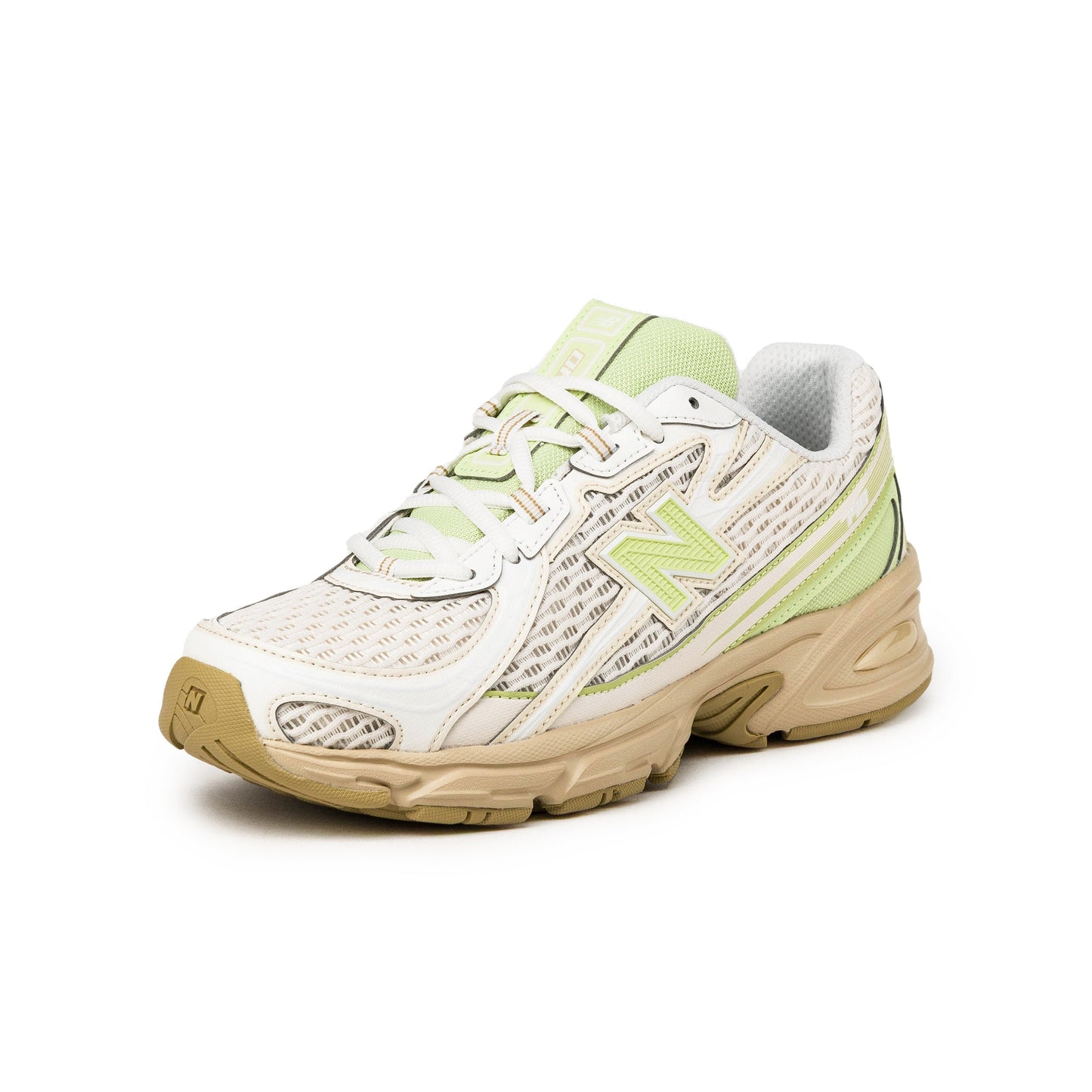 New Balance 740