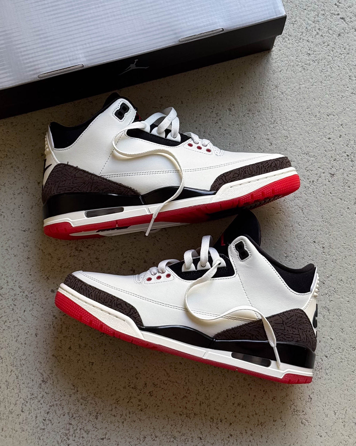 Nike	Air Jordan 3 Retro OG *World's Best Dad*